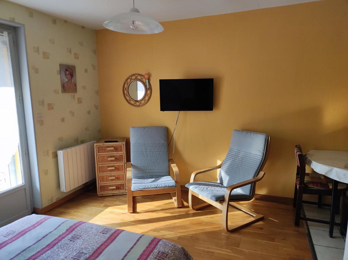 Residence L'Alexandra 2 Etoiles Бурбонн-ле-Бен Экстерьер фото