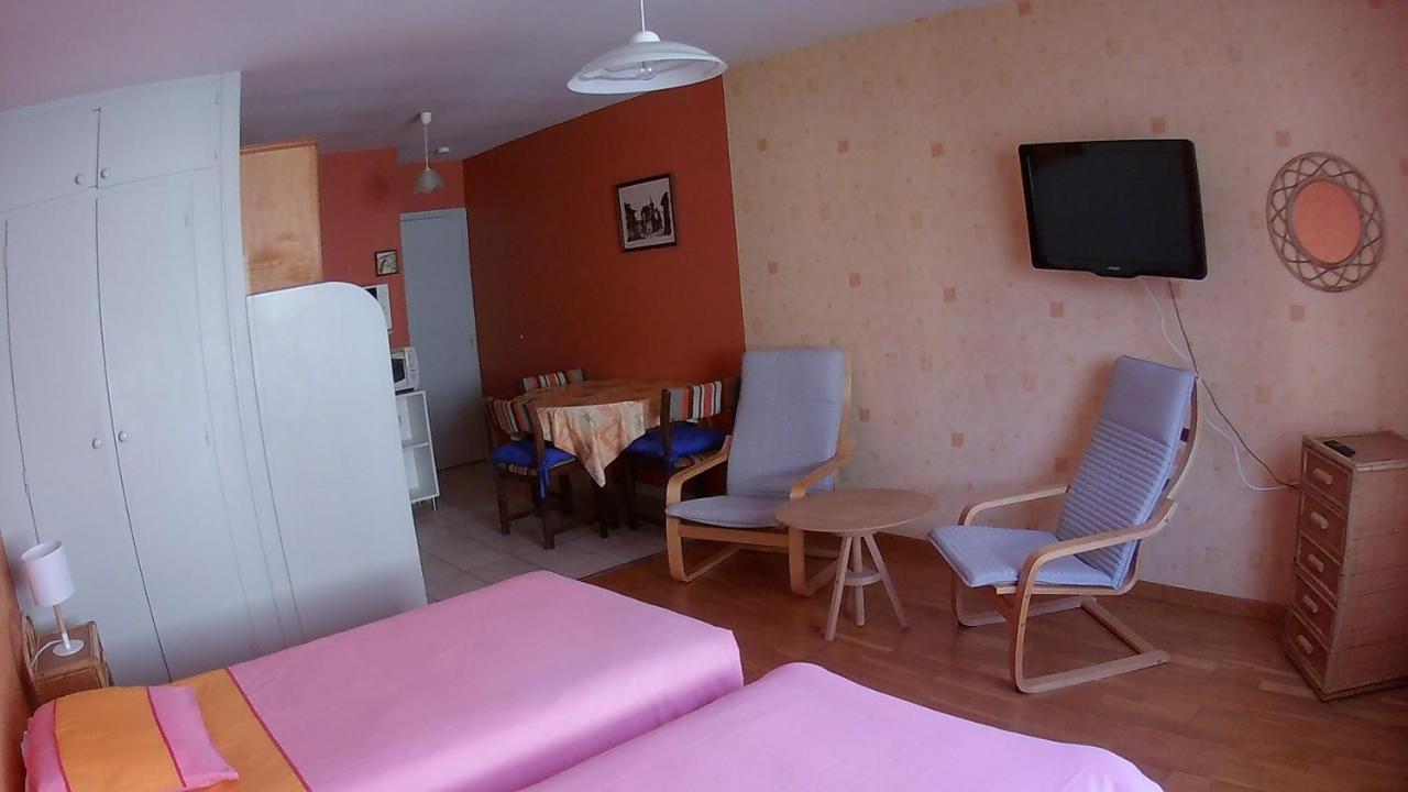 Residence L'Alexandra 2 Etoiles Бурбонн-ле-Бен Экстерьер фото