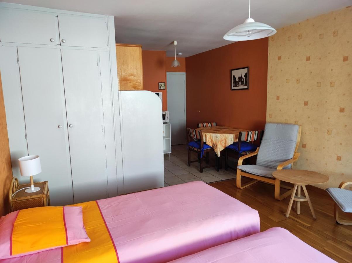Residence L'Alexandra 2 Etoiles Бурбонн-ле-Бен Экстерьер фото