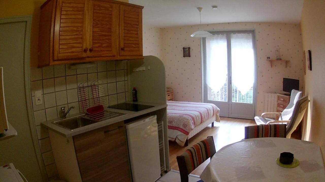 Residence L'Alexandra 2 Etoiles Бурбонн-ле-Бен Экстерьер фото