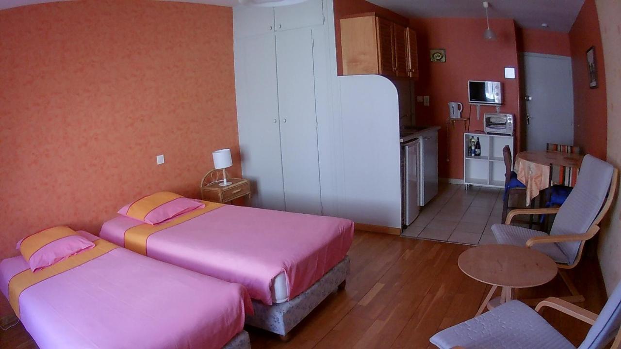 Residence L'Alexandra 2 Etoiles Бурбонн-ле-Бен Экстерьер фото