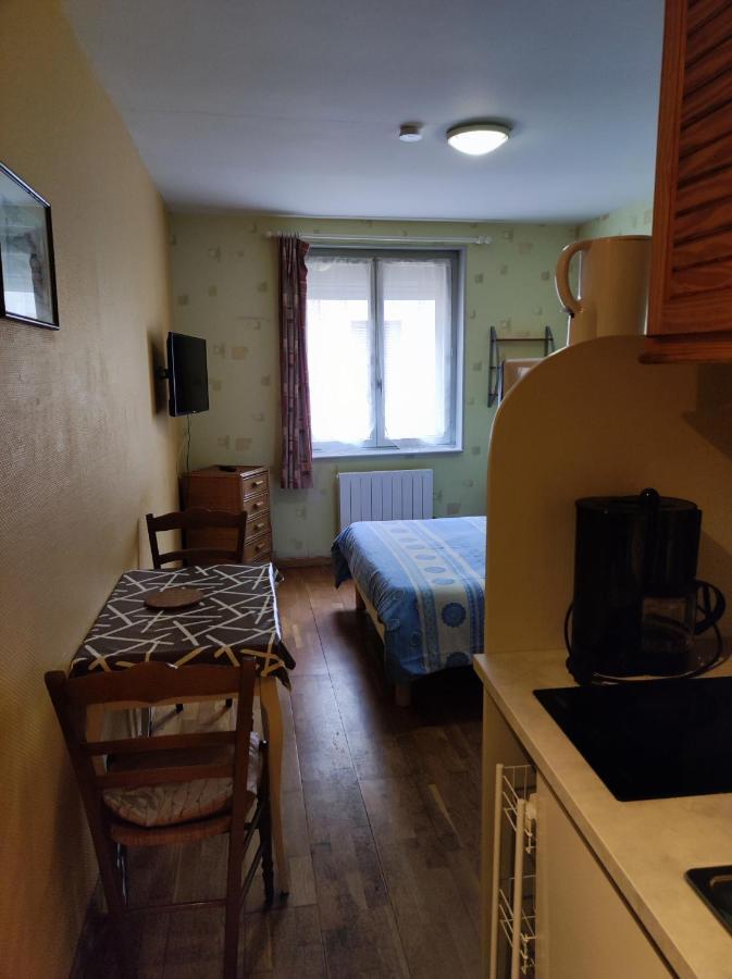 Residence L'Alexandra 2 Etoiles Бурбонн-ле-Бен Экстерьер фото