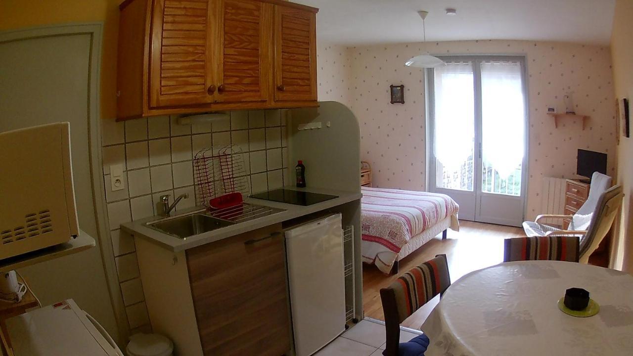Residence L'Alexandra 2 Etoiles Бурбонн-ле-Бен Экстерьер фото