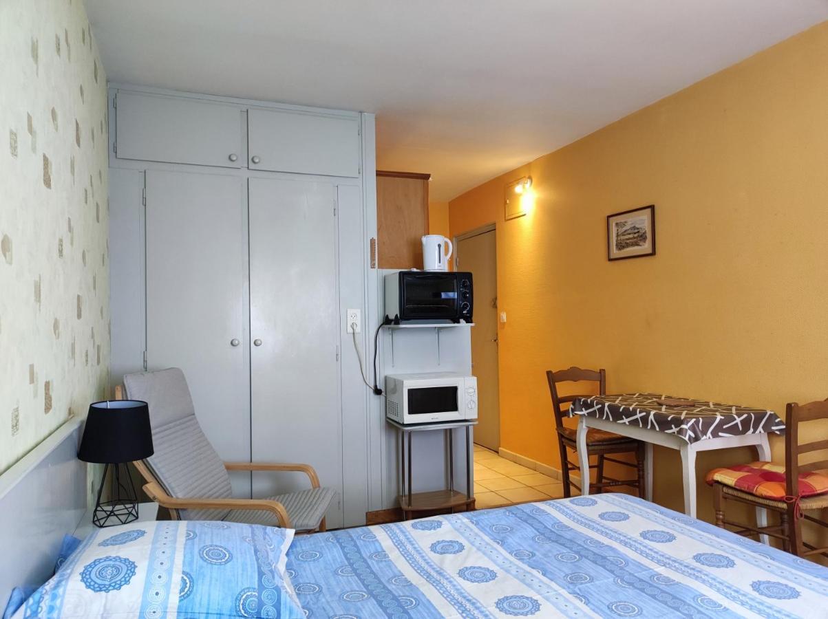 Residence L'Alexandra 2 Etoiles Бурбонн-ле-Бен Экстерьер фото